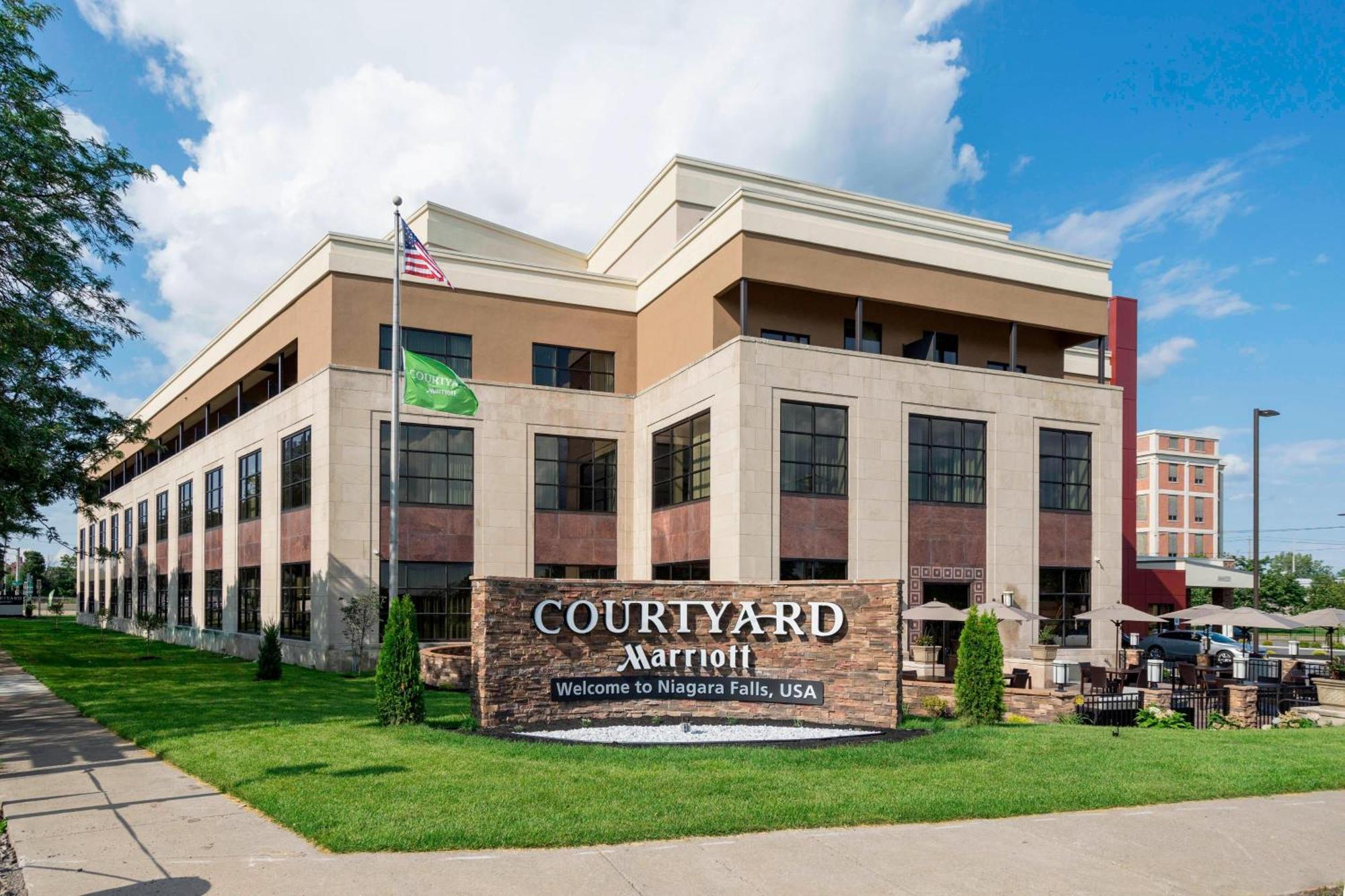 Отель Courtyard By Marriott Niagara Falls, Usa Экстерьер фото